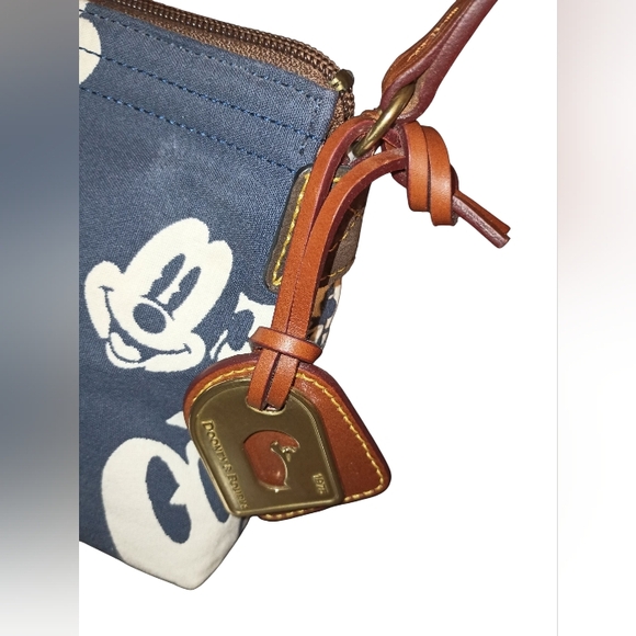 Disney Mickey Dooney and Bourke shoulder bag Blue Canvas - Picture 9 of 15